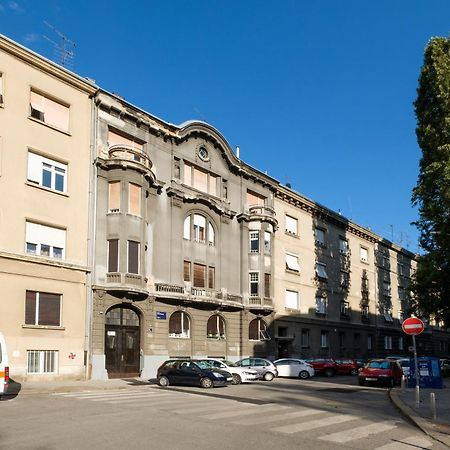 Apartments Lucky Place Zagreb Exteriör bild
